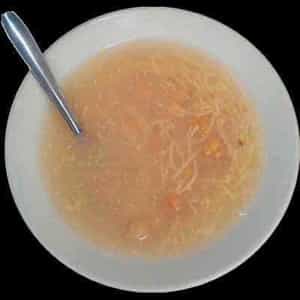 Puchero con fideos