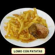 Lomo con patatas fritas